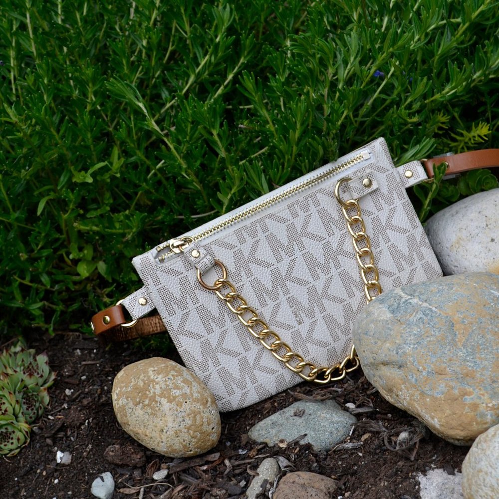 Micheal Kors belt bag